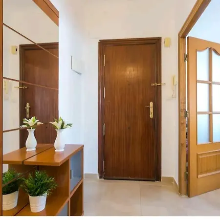 Coqueto A Un Minuto De La Explanada Apartamento *